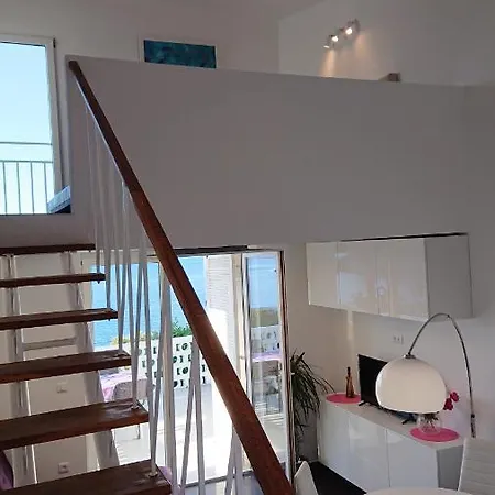 Apartmani Antonieta Veli Losinj Exterior photo