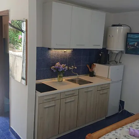 Apartmani Antonieta Veli Losinj Exterior photo